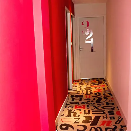 Urban Style Centre De La Presse Отель Бордо