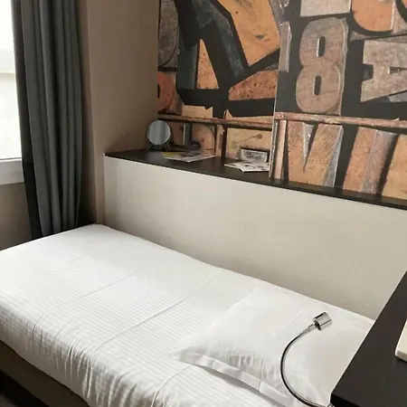 Urban Style Centre De La Presse Hotel Burdeos