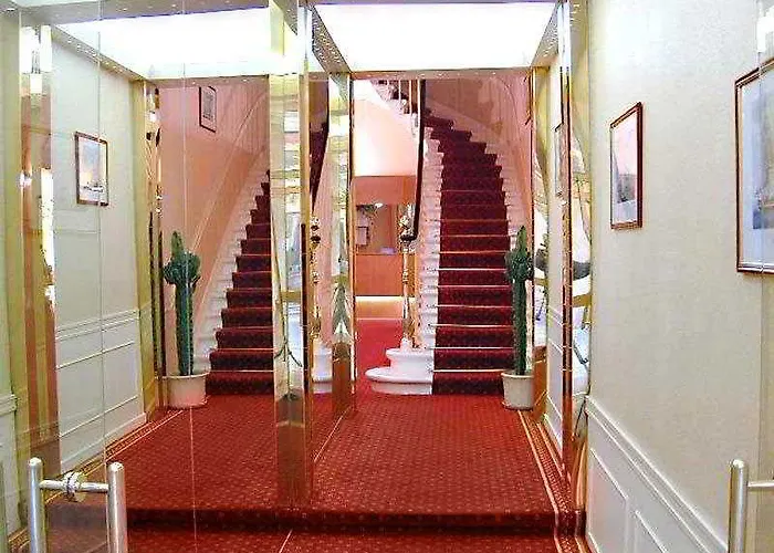 Urban Style Centre De La Presse Hotell